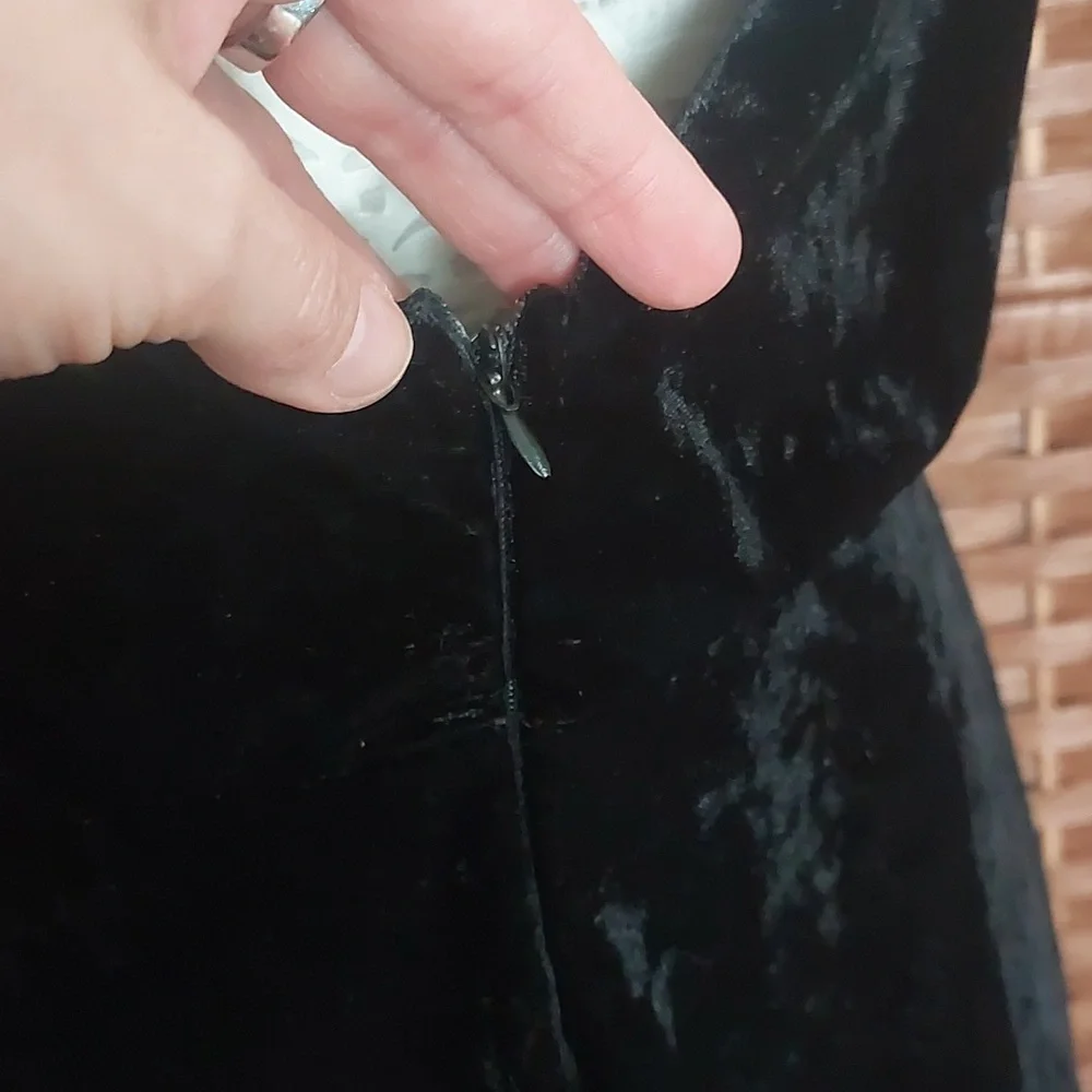 SALE Black Velvet, Skater Dress, Goth, XL - Picture 8 of 13